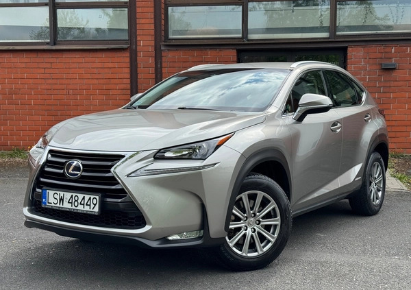 Lexus NX cena 116000 przebieg: 68656, rok produkcji 2015 z Świdnik małe 79